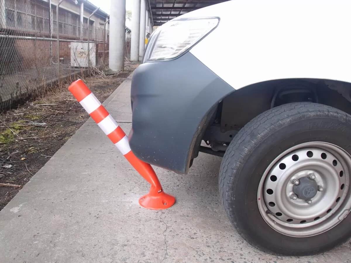 Flexible Bollards