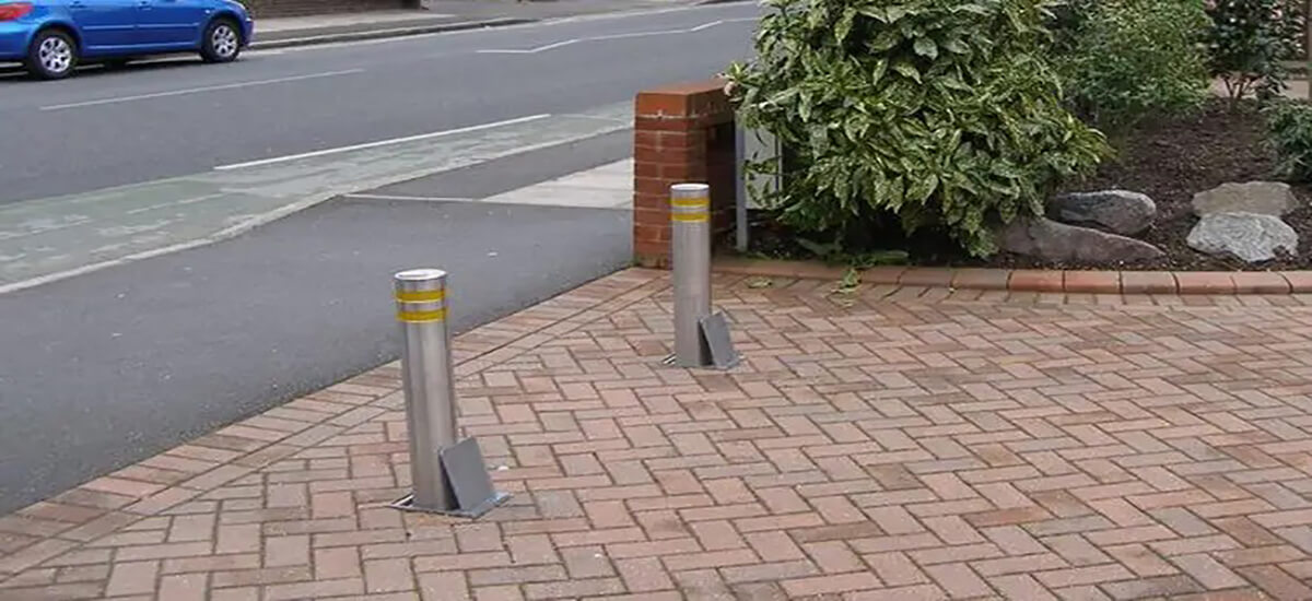 Retractable Bollards